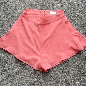 Brand new, never worn superdown coral flutter shorts size XXS